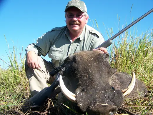 Africa Plains Game Hunts — photograph from the Gunners Taxidermy gallery